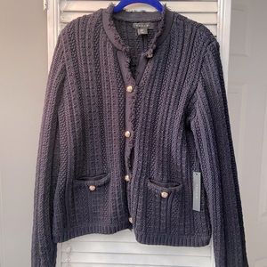 NWT TAHARI SIZE M sweater/jacket.
